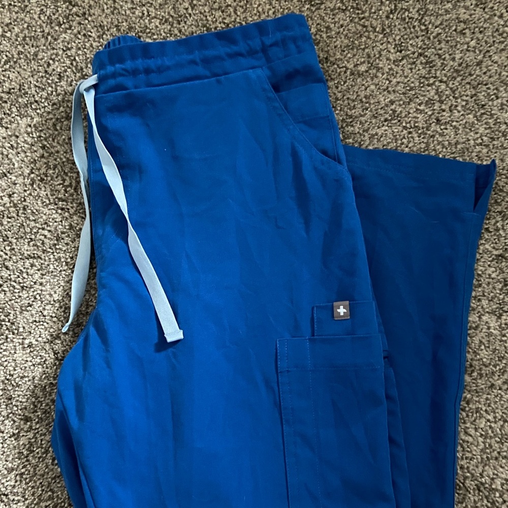 FIGS Royal Blue scrubs